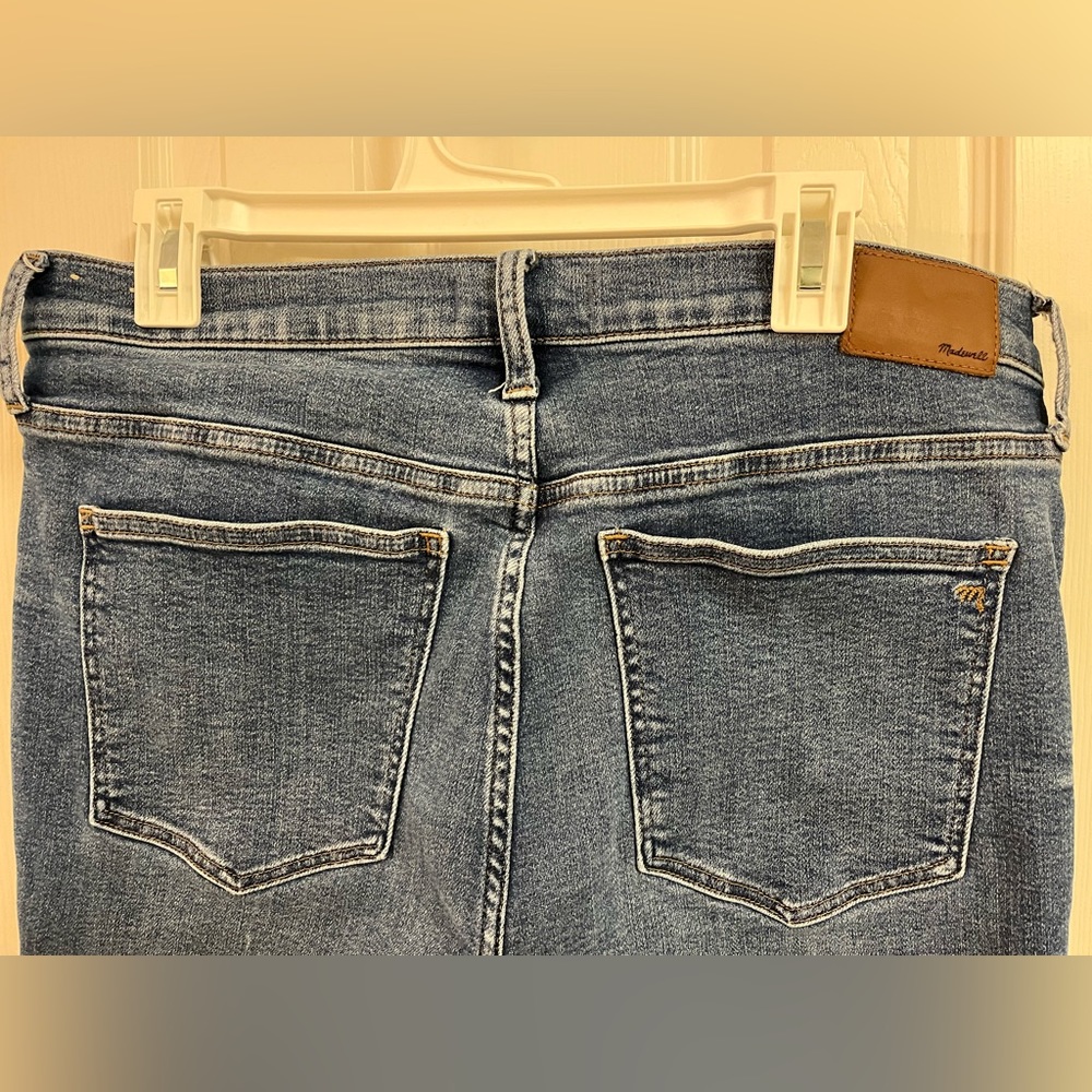 NWOT Madewell 9" Mid-Rise Skinny Crop Jeans: Button-Front TENCEL™ Denim Edition - Picture 8 of 12